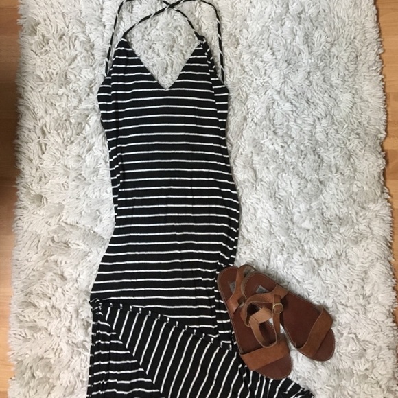 Urban Outfitters Dresses & Skirts - Urban outfitters midi length backless dress